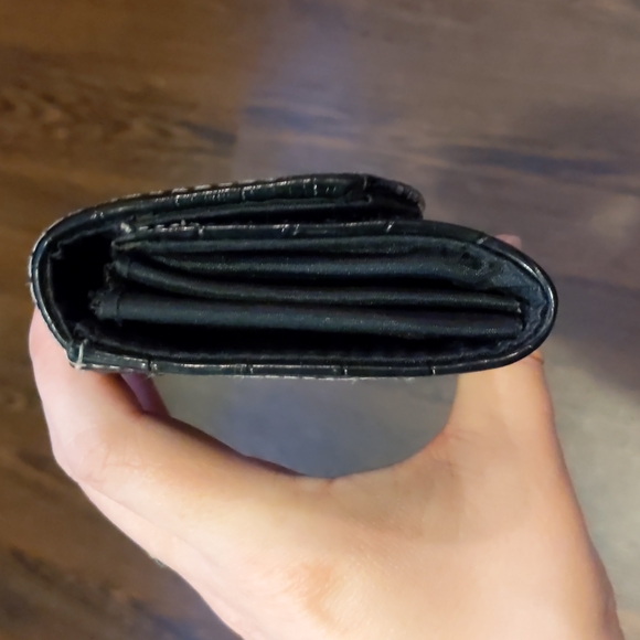 Black faux Croc wallet - Picture 6 of 6